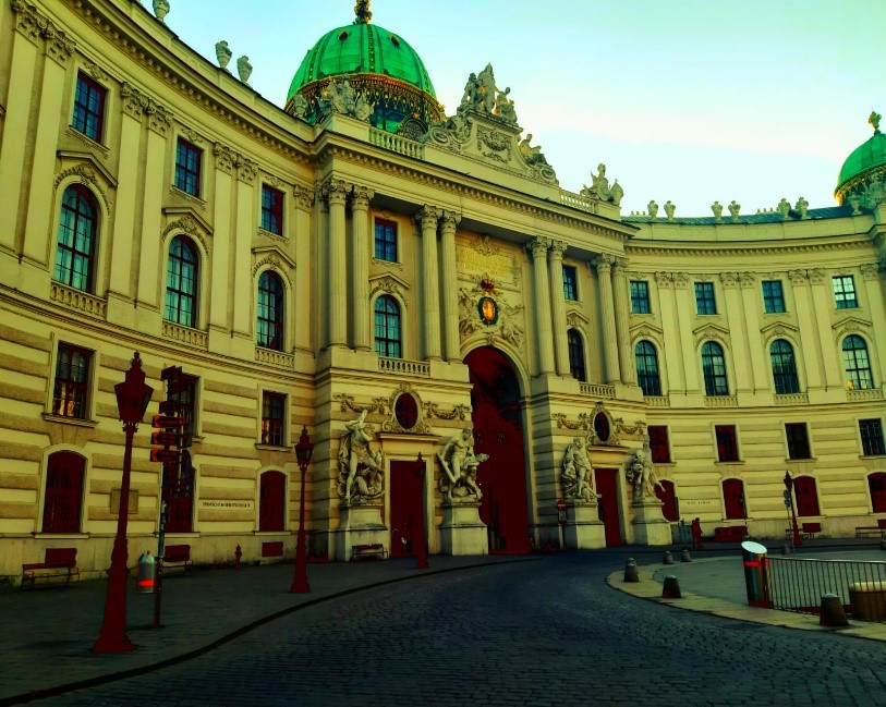 Prague-Vienna-Prague 1